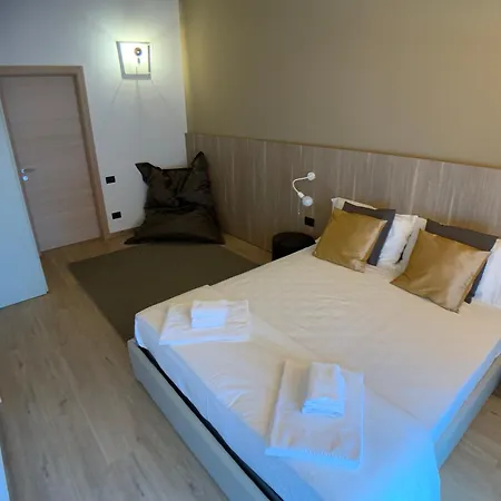 Passuello - Marrone Apartamento