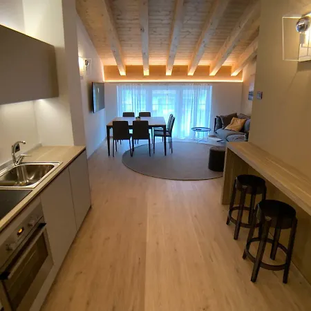 Passuello - Marrone Apartamento *