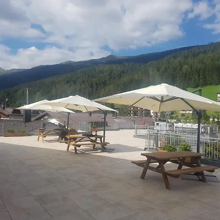 Passuello - Marrone Apartament